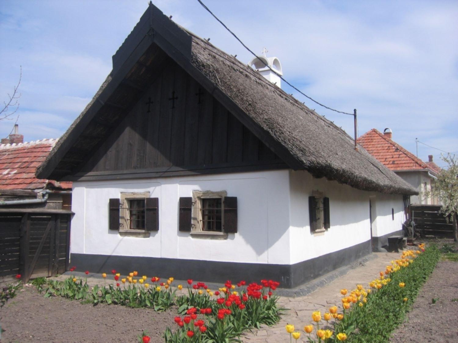 Bed and Breakfast Fenyo Panzio à Mezőkövesd Extérieur photo